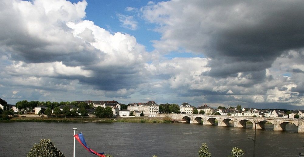 Hotel Rive Gauche Saumur Exterior foto